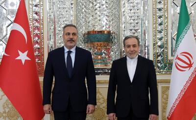  واکنش عراقچی به دیدار مهم با وزیرخارجه ترکیه
