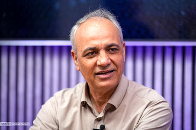  زیدآبادی خطاب به شروین حاجی‌پور: خم به ابرو نیاور