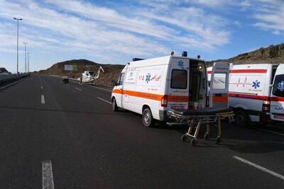   واژگونی خودروی ساینا در اتوبان تهران–قم / انتقال چهار مصدوم با بالگرد اورژانس