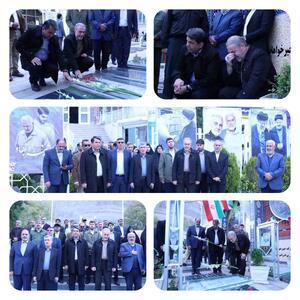  ادای احترام دبیرکل ستاد مبارزه با مواد مخدر و استاندار به مقام شامخ شهدا در کرمان