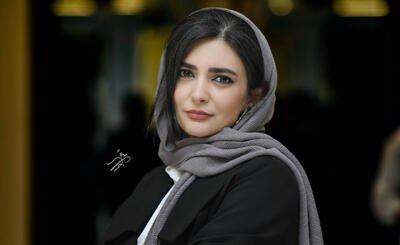  لیندا کیانی با بغض‌ از خانه‌ که ۲۱ ساله‌اش خداحافظی کرد - چیدانه