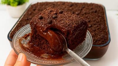  طرز تهیه کیک شکلاتی خیس آسان و اقتصادی