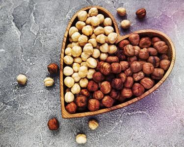  خواص فندق برای کاهش فشار خون / یک راهکار طبیعی برای سلامت قلب