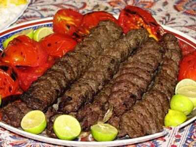  منوی یک رستوران در افغانستان؛ یک سیخ کباب کوبیده در هرات چند؟