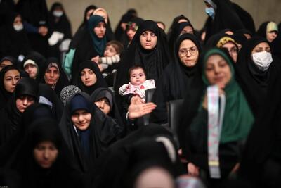  عکس؛ ژیلا صادقی و خانم بازیگر در دیدار با رهبر انقلاب