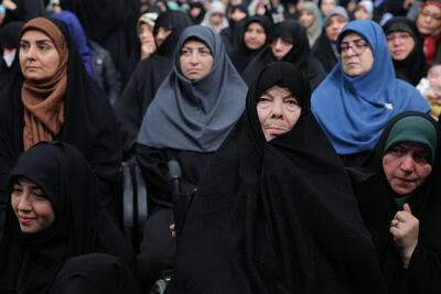  تصویری متفاوت از سخنگوی دولت با نوزاد در بیت رهبری