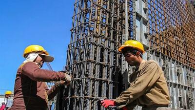  در عرصه اقتصاد مقاومتی، کارگران نقش اول را ایفا می‌کنند / پیشگیری از تعطیلی ۷۰ واحد تولیدی در اصفهان