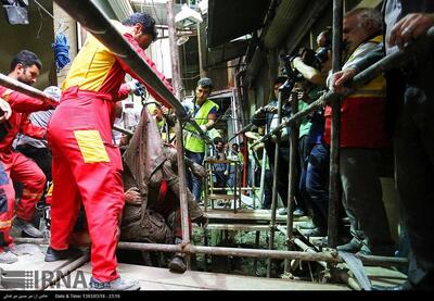  سه باب مغازه بازار کاشان در آتش سوخت