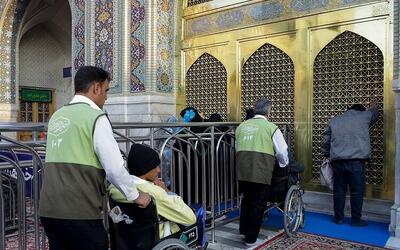  یک هزار نفر از توانیابان کشور به حرم رضوی مشرف شدند