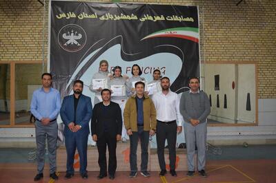  برترین بانوان شمشیرباز فارس شناخته شدند