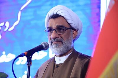  خسروپناه: در منظومه فکری رهبری حق تابع تکلیف و حقیقت است