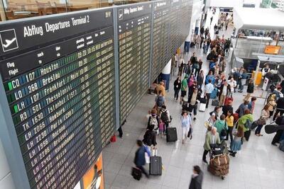  چه عواملی بر مدت زمان پرواز زاهدان به تهران تأثیر می‌گذارند؟