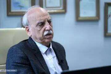  اگر ارز چندنرخی در ایران ادامه پیدا کند به سرنوشت ونزوئلا و آرژانتین دچار می شویم