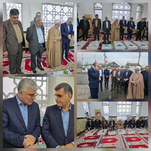  حضور فرماندار صومعه‌سرا در مشهد میرزا به مناسبت سالروز شهادت میرزا کوچک جنگلی