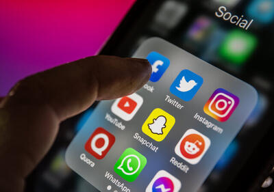  پمپاژ افسردگی در فضای مجازی