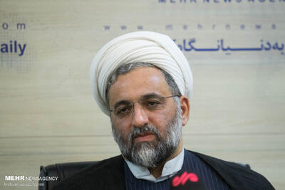  سعدی: «تفکر منظومه‌ای» نخستین مؤلفه اندیشه رهبری است