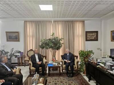  امضای یادداشت تفاهم همکاری بین ستاد دیپلماسی استانی وزارت خارجه و استانداری کرمانشاه