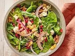  طرز تهیه سالاد اسفناج و انار
