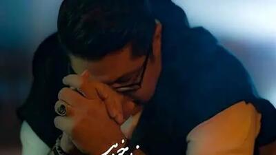  دانلودآواز باشکوه حجت اشرف زاده  /  آهنگ «من را با خود ببر»  / مثل سایه با توام در خیال خودم + متن