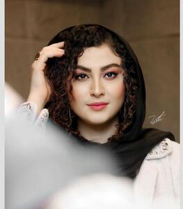  نگاهی به جزئیات زیبای لباس عروس، کیف و کفش مریم مومن و سهیل قاصدی در روز عروسی+ تصاویر