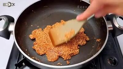  طرز تهیه سوهان کنجدی با سه قلم مواد