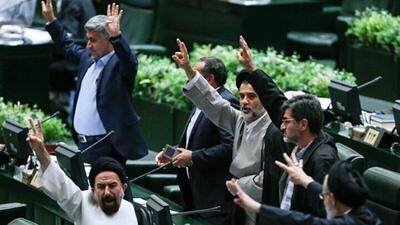  ابراهیم نکو: نمایندگان درک اقتصادی ندارند و بیشتر سیاسی برخورد می کنند/ یوسفیان ملا: نماینده ها یک تصمیم نداشتند که مردم بگویند خدا پدرشان را بیامرزد