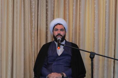  مدیرگروه تبلیغی شیفتگان حضرت رضا (ع): نهج البلاغه راهکار عملی برای نجات از بحران های عدالت جهانی امروز ارائه می دهد