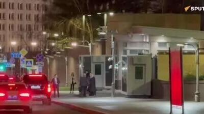  فرستاده ویژه ترامپ پس از مذاکرات در کرملین، وارد سفارت آمریکا در مسکو شد.