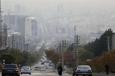  تهران زیر بار ۱۲ میلیون موتورسیکلت فرسوده / قانون هوای پاک روی کاغذ معطل مانده است