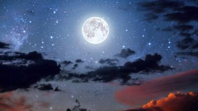  امشب چشم از آسمان بر ندارید!