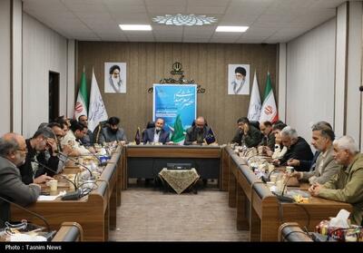  عصر شعر شهدایی در شهرکرد برگزار شد   تصاویر - تسنیم