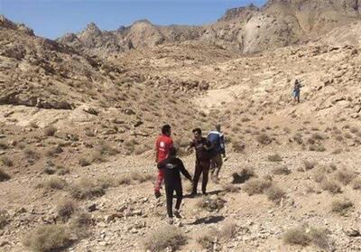  نجات معجزه‌آسای گروه 5 نفره در ارتفاعات دهملای شاهرود - تسنیم
