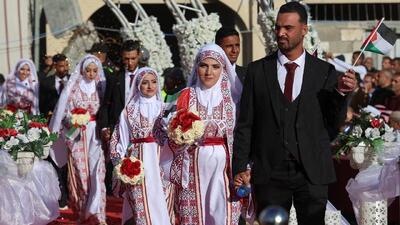  مراسم عروسی جمعی فلسطینی‌ها در میان آوار + فیلم