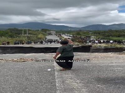 ریزش جاده در اندونزی