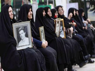  سرمقاله خراسان/ منطق مادران و همسران شهدا