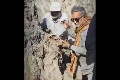  تفحص پیکر ۴ شهید دفاع مقدس در روز وفات حضرت‌ام‌البنین (فیلم)