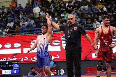  استقلال پیش از دربی قهرمان شد