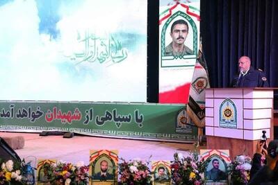  شهدای انتظامی سد مستحکم امنیت کشورند