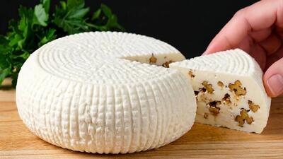  طرز تهیه پنیر گردوی قالبی و خوشمزه با ۱ لیتر شیر
