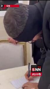  لحظه امضای رضایتنامه اهدای اعضای بدن دومین فرزند سقاب اصفهانی+ فیلم