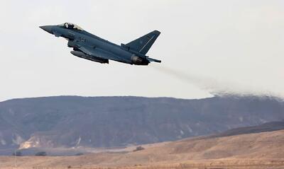  ادعای رسانه اسرائیلی: ۱۶ جنگنده سوخوی روسیه در راه ایران