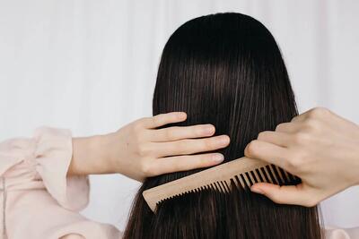  بهترین شانه برای داشتن موهای سالم کدام نوع است؟