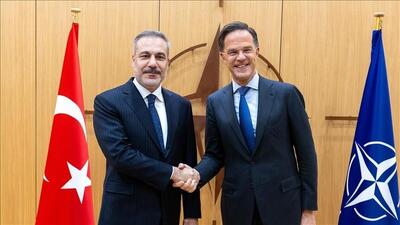  رایزنی وزیرخارجه ترکیه و دبیرکل ناتو در بلژیک