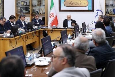 عارف: ۱۶ آذر باید همیشه زنده باشد