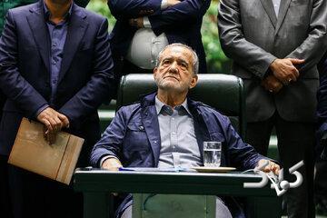  تندروها چه می‌خواستند و چه شد؛ همه پشت دولت درآمدند/ برذسی اعتراض اصولگرایان به اقدامات طیف‌های تندرو - مجله اینترنتی کولاک