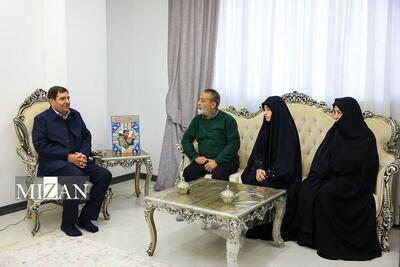  مخبر: مادران و همسران شهدا رنج خود را با رفتاری مسئولانه به ایستادگی تبدیل کردند/ خانواده‌های شهدا سرمایه‌های اجتماعی نظام هستند