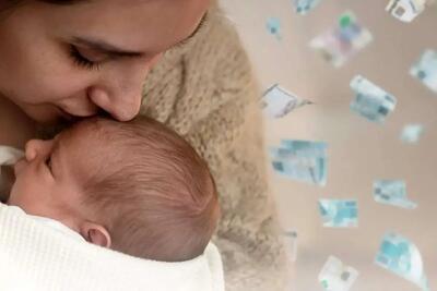  اجرای طرح کارت «امید مادر» از ابتدای فروردین / این کارت به مدت دو سال، هر ماه دو میلیون تومان شارژ خواهد شد