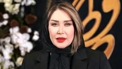  پرواز سارا منجزی‌پور همسر خواننده معروف  بر فراز آسمان/خانم بازیگر خلبان شد
