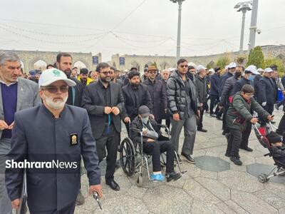  مراسم تشییع پیکر همسر و فرزند معاون رئیس‌جمهور در مشهد برگزار شد (۱۳ آذرماه ۱۴۰۴)