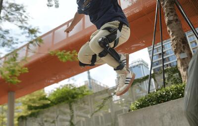  این اسکلت خارجی همانند سیستم تعلیق خودرو عمل می‌کند + تصاویر